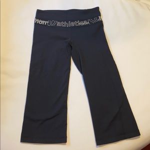 Lululemon Groove Crop Pant Black Size 4